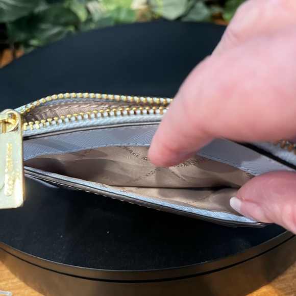 NWT Michael Kors light blue Crossbody bag and wallet - Picture 15 of 15